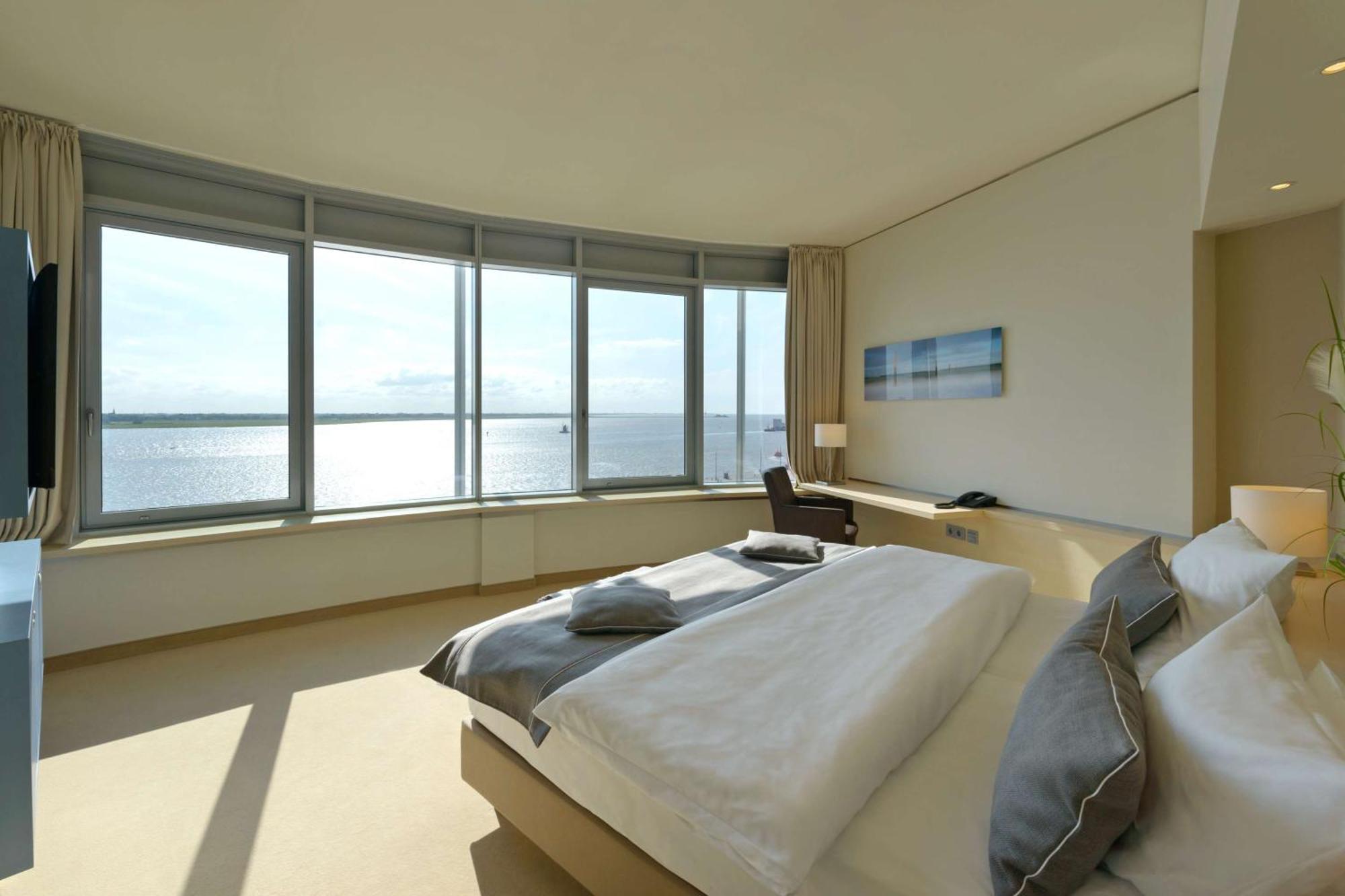 Atlantic Sail 4*